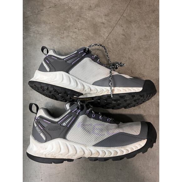KEEN Women's Gray and Purple Shoes - Picture 8 of 12